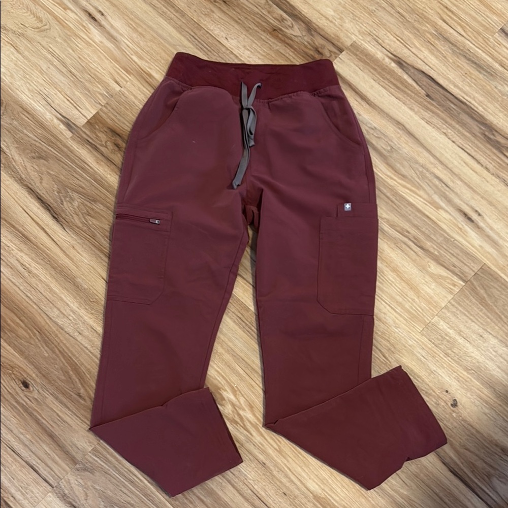 Figs Dark Cherry Scrub Bottoms